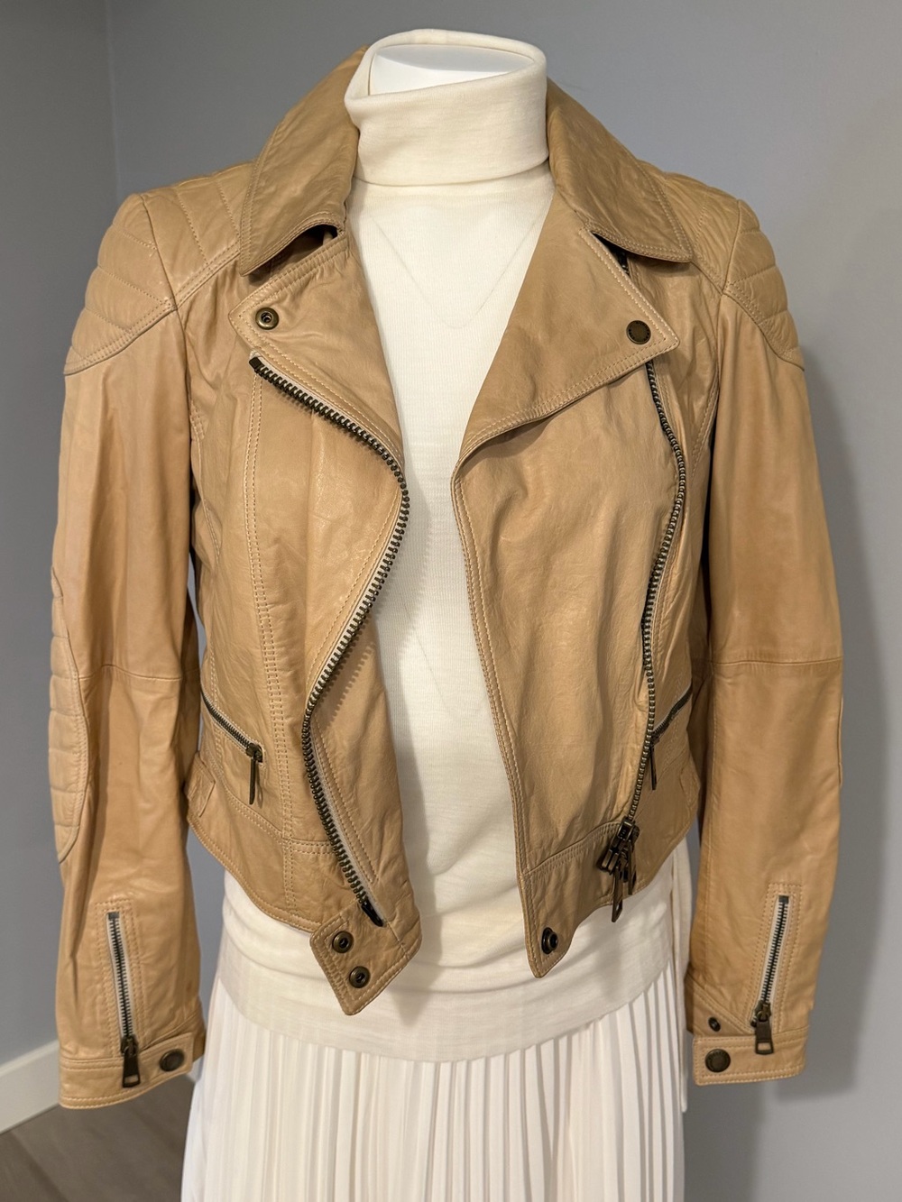 Burberry Beige Leather Moto Jacket with Zip Details